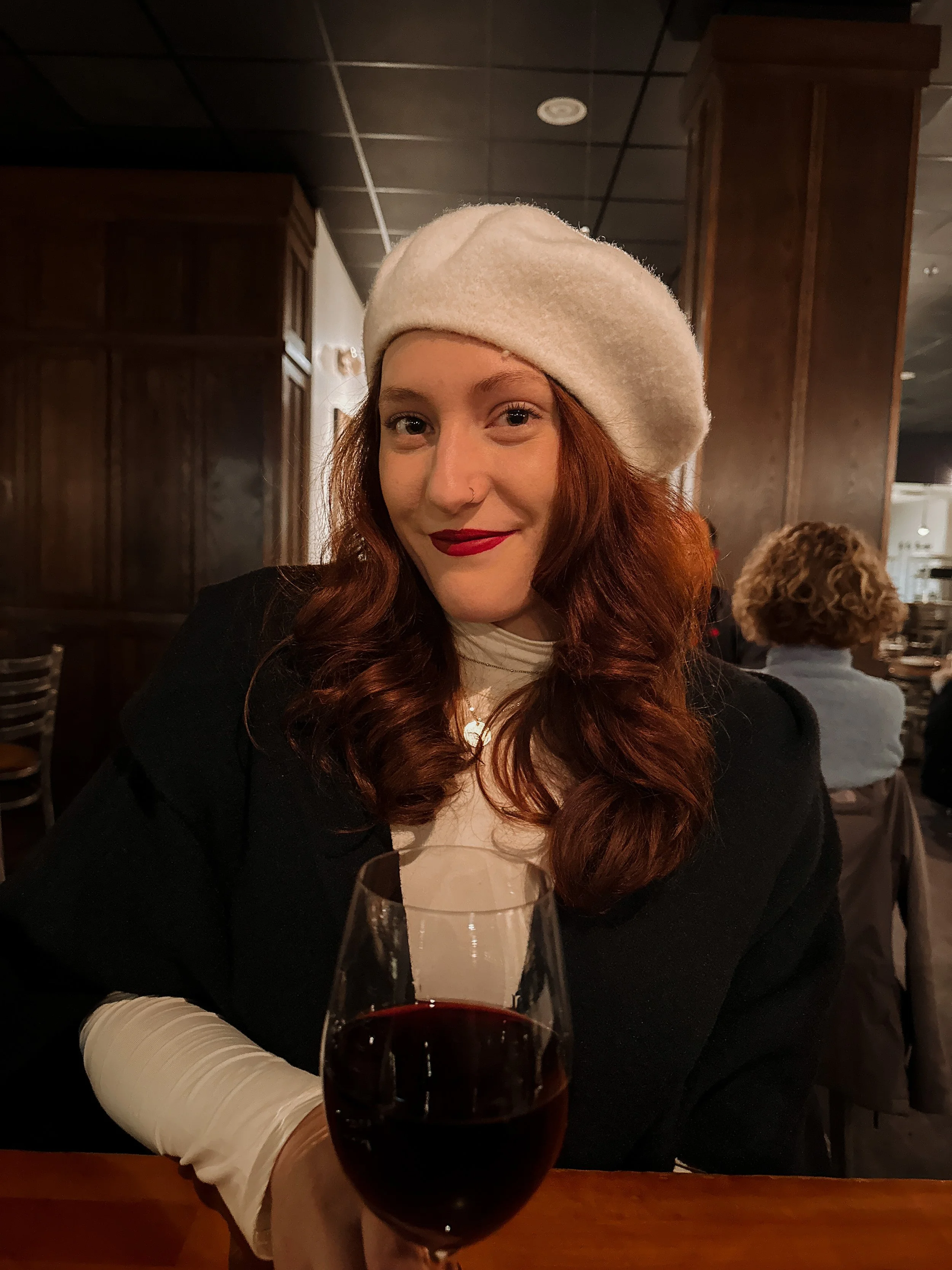 how I'm starting to create a capsule wardrobe