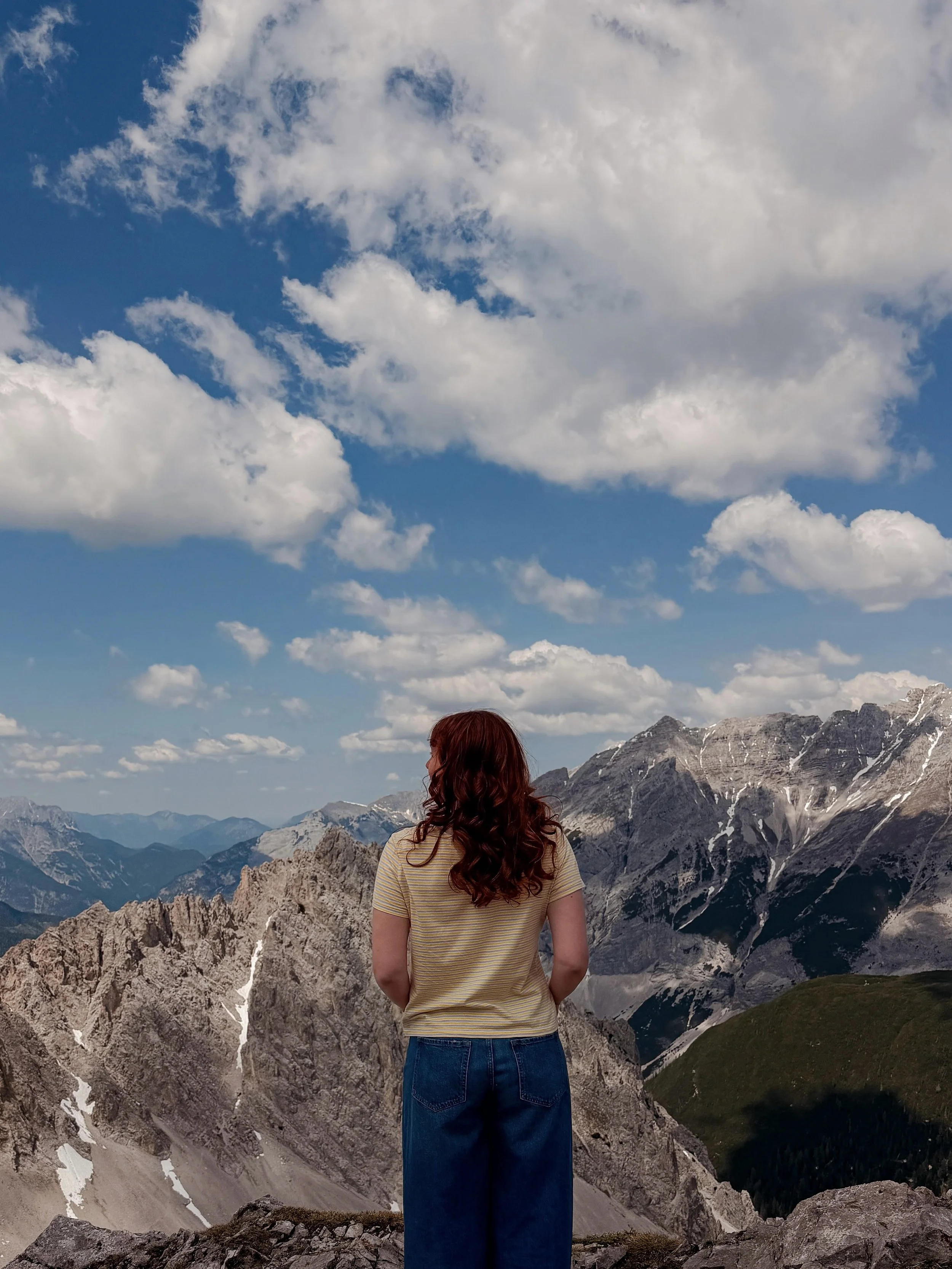 higher than that time I was in Amsterdam🏔️🌲✨

#visitinnsbruck #austriatravel #travelaustria #traveleurope #travelcouples