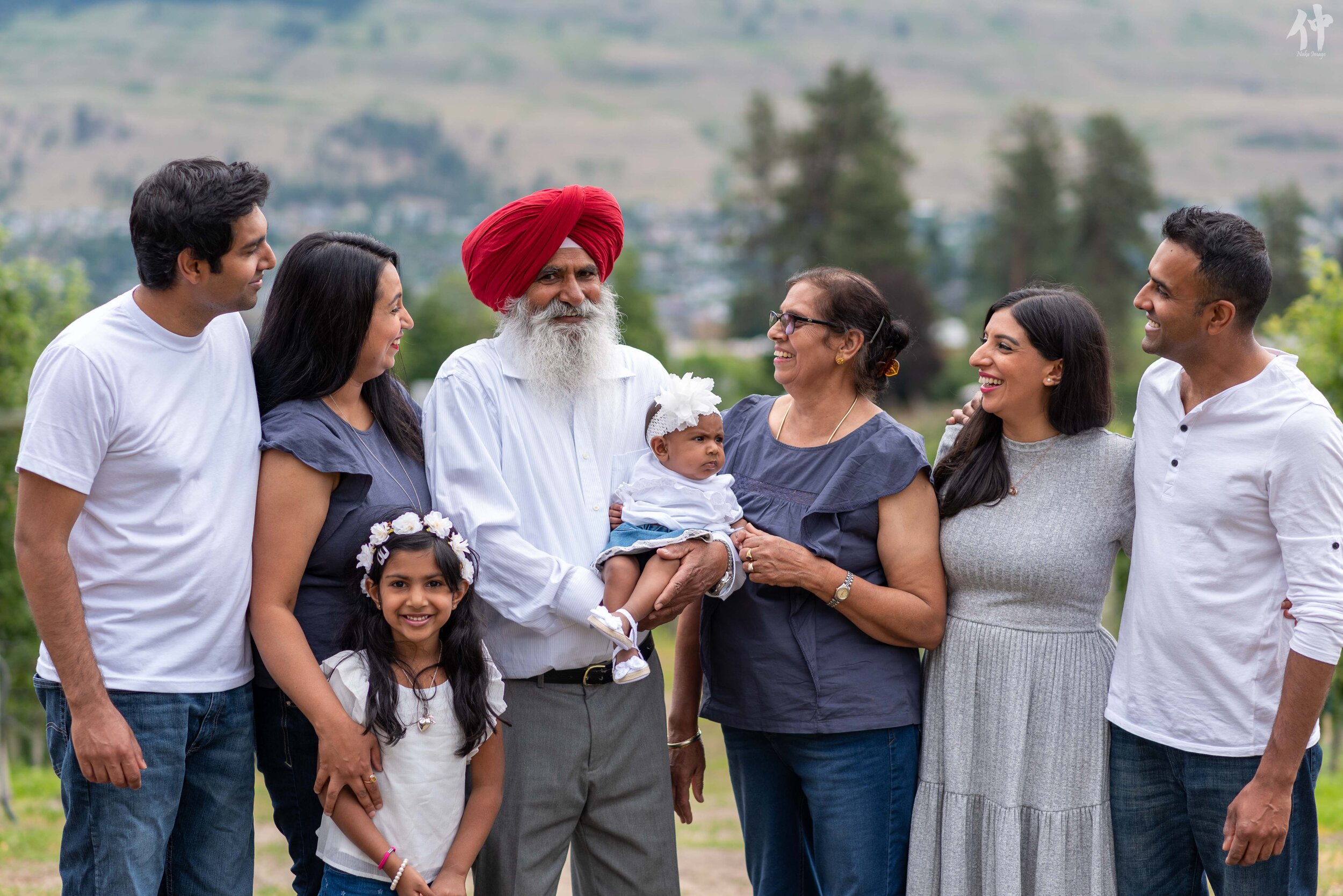 Kelowna Family Photographer Naka Image-9265.jpg