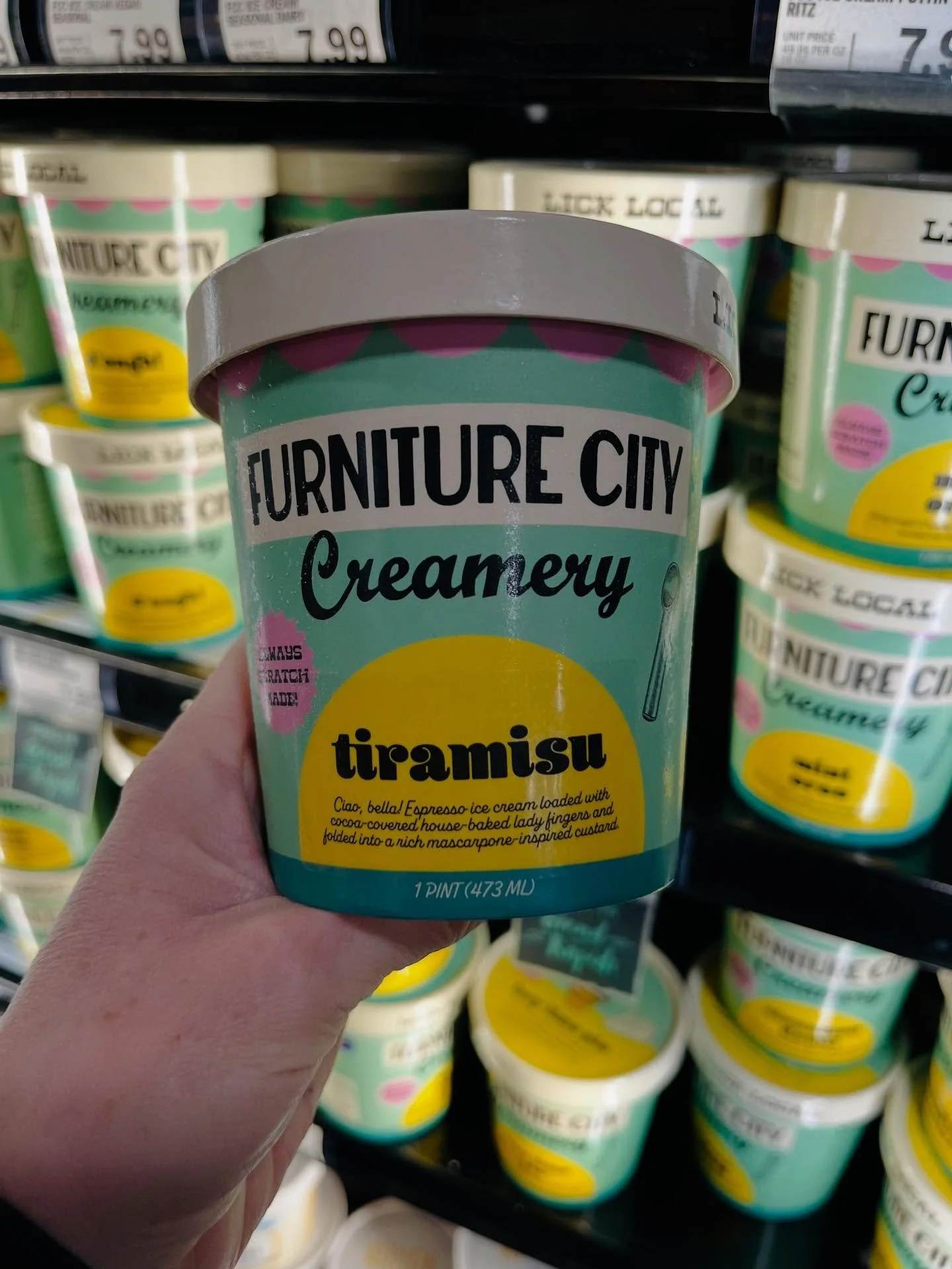 When you drop off flavors @bridgestmarket and need to take some glamour shots because you are so excited about the flavor line-up. 

TIRAMISU = Mascarpone ice cream hand folded with espresso ice cream and cocoa-dusted lady fingers
VEGAN CREME BRULEE 