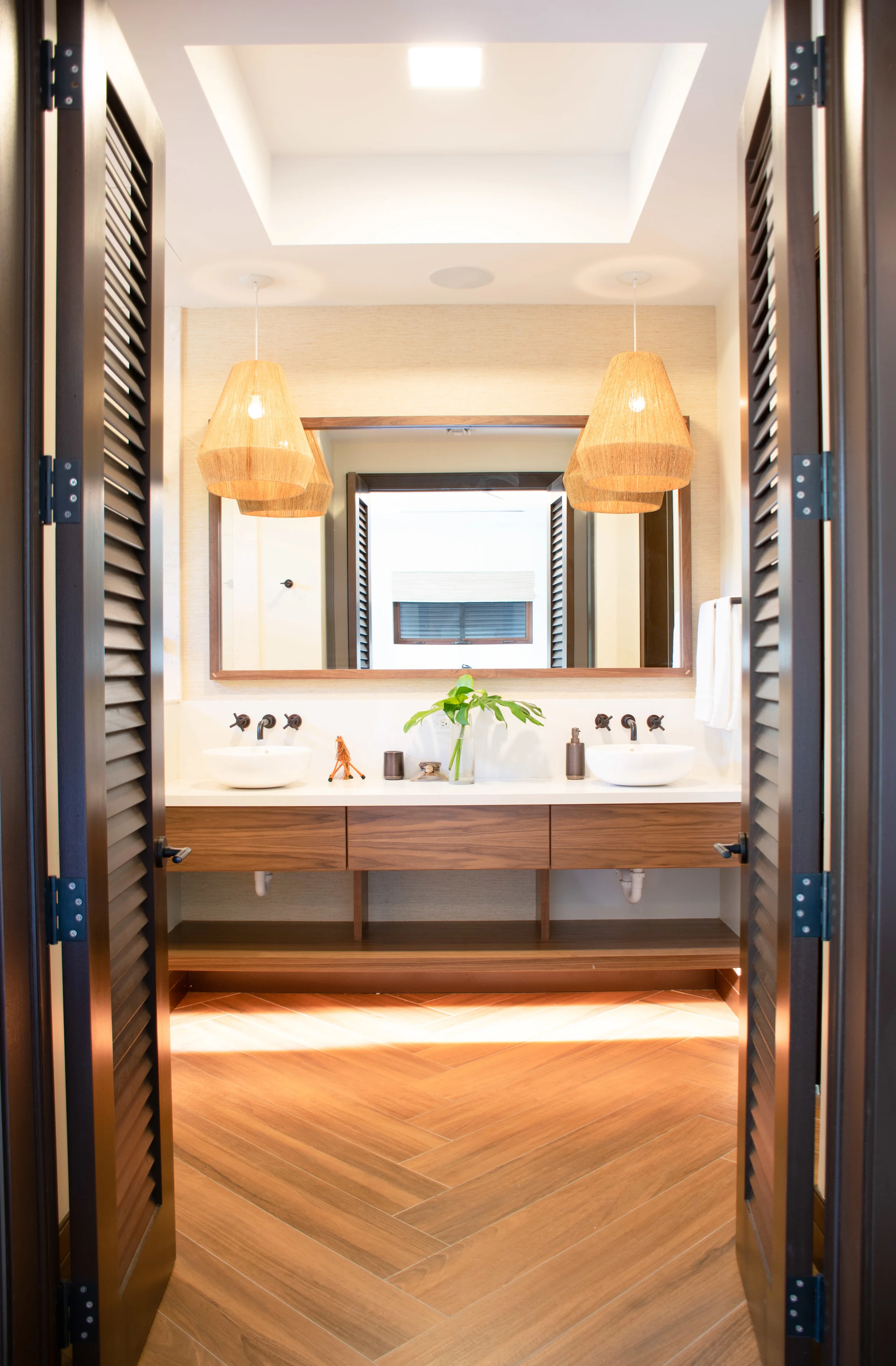 Joina_Suite-0150November 16, 2018.jpg