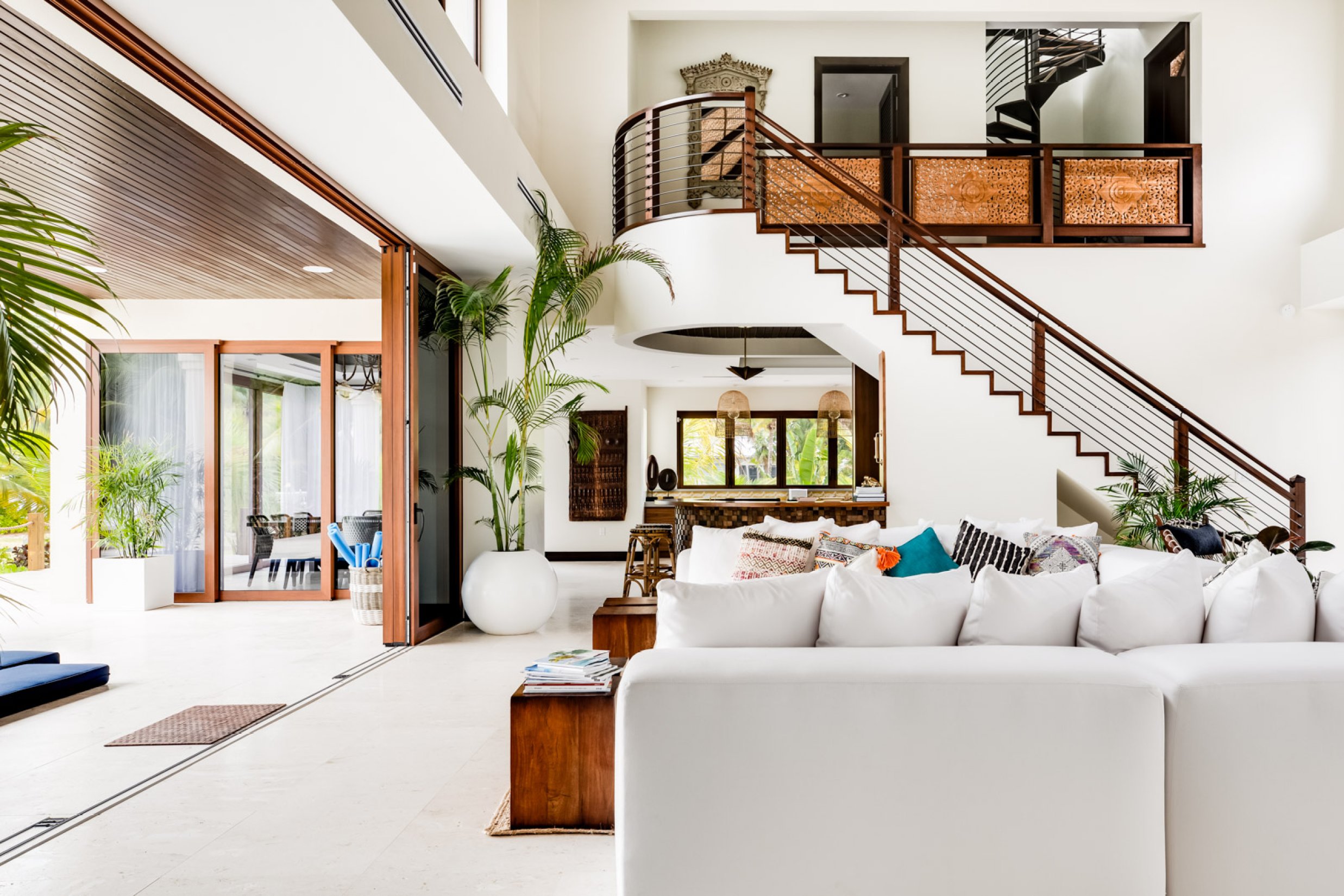 Living Room .jpg