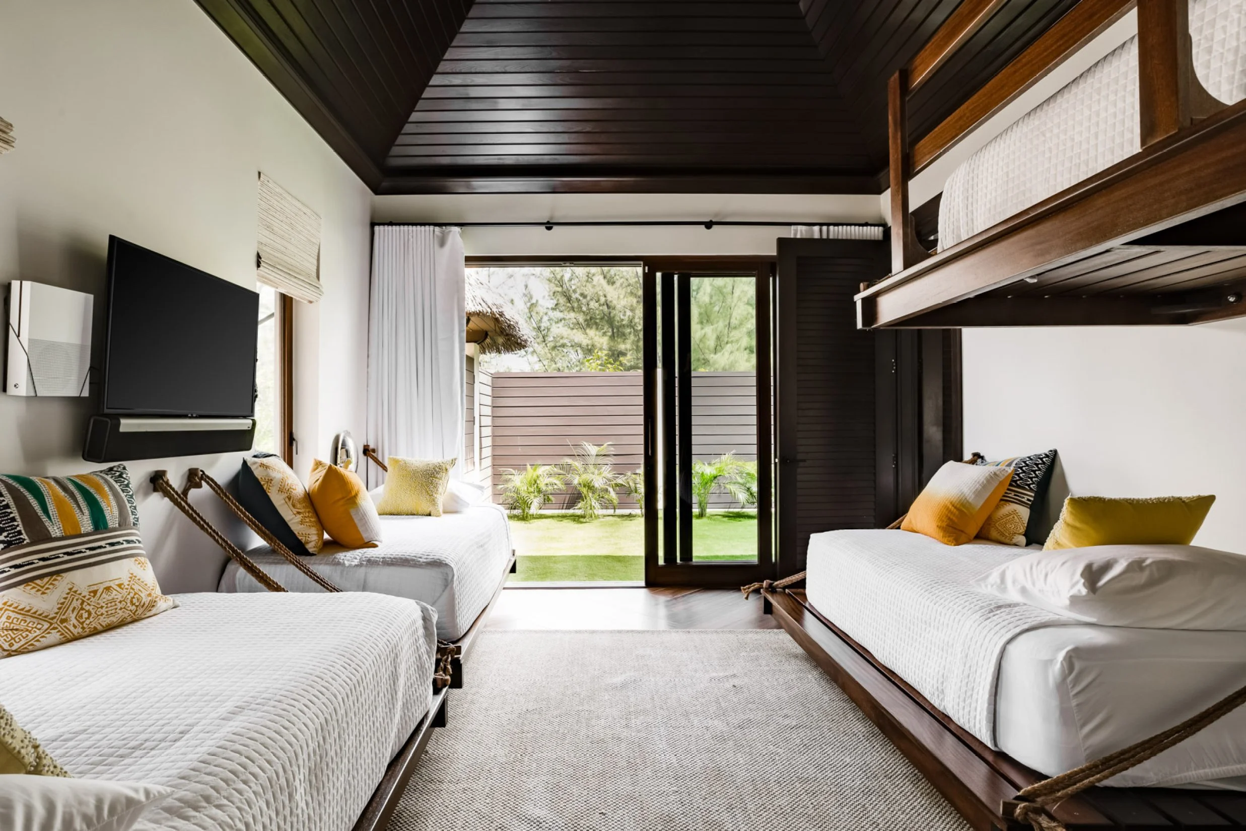 Berungalow Bunks 3.jpg