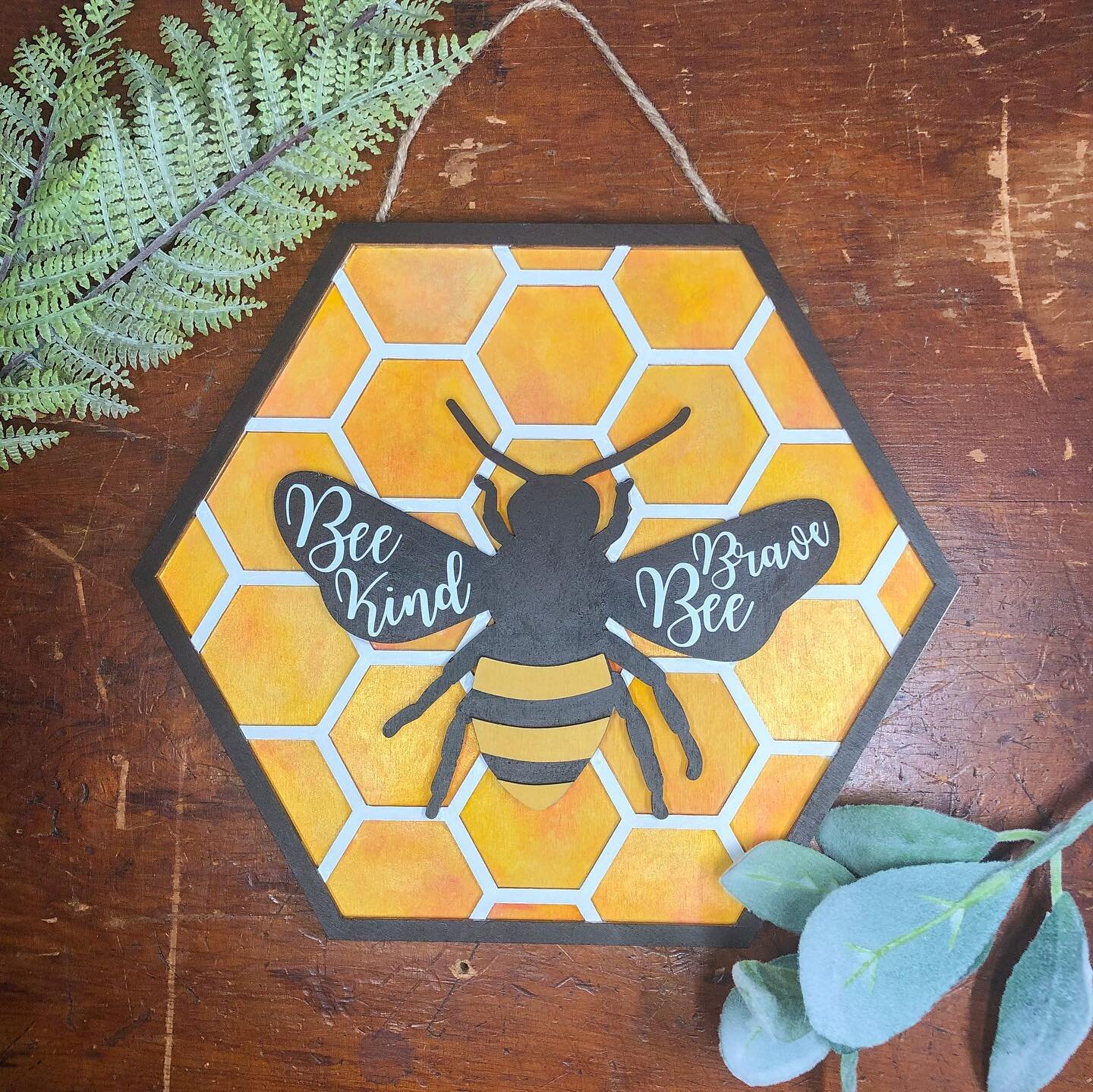 Before and after 🎨 I fell in love with this little honeybee blank from @joann_stores and spent the last few hours painting it and then creating vinyl decals for the wings. There is nothing better for the soul than losing yourself in a project 🐝
.
.