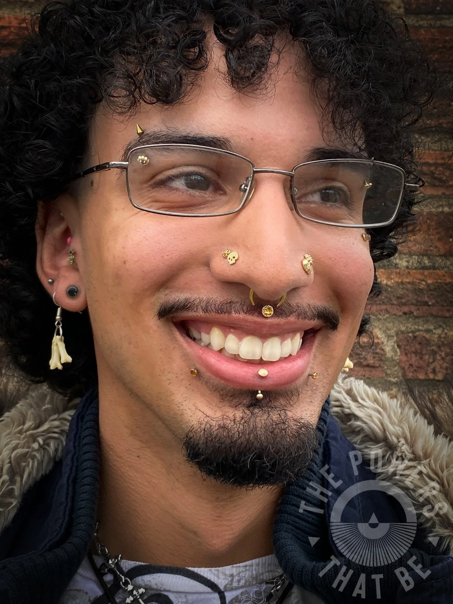 That new Philtrum jewelry feeling🥰

David has coming to get new jewelry from us a few times, and this time we picked out a new piece for David&rsquo;s existing Philtrum piercing 👏🏽 

This time we went with the Omega 24 with Citrine from @tetherjew