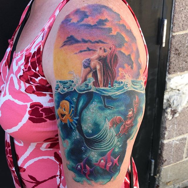 It&rsquo;s Ariel! Fun #littlemermaid #tattoo I got to make awhile back mostly healed a little fresh . Thanks for lookin😋 #heavydutytattoo #ogdentattoo #littlemermaidtattoo #utahtattoo #colortattoo #disneytattoo #ogden #brandonlewismachines #utah #sc