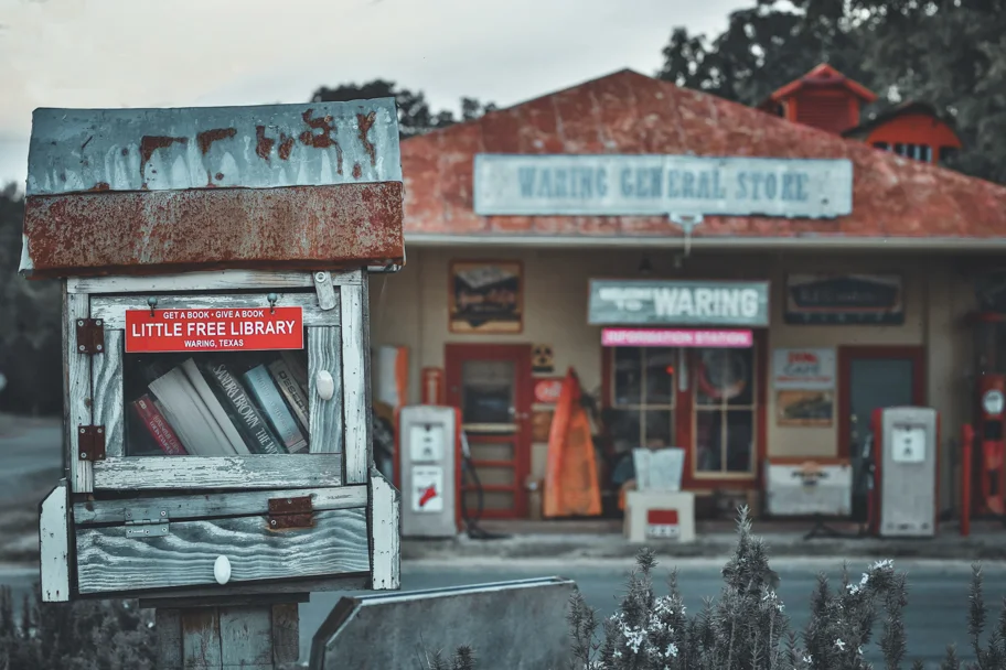 free library -76.jpg