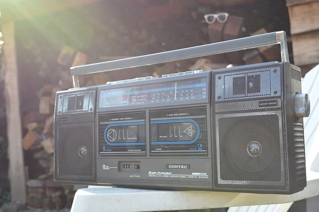 radio-in-africa.jpg