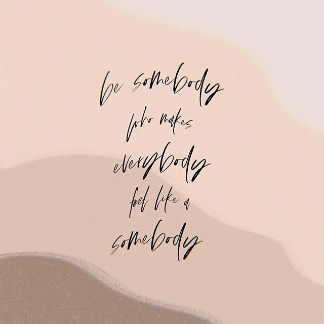 Positive vibes only for this week&rsquo;s wallpaper ✌🏼 Featuring a beautiful font by @wildemaestudio 🤍