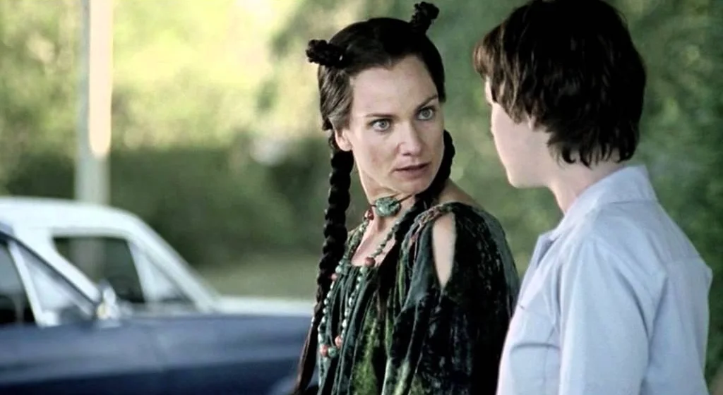Catherine McClements as AVA, Victoria Thaine as MARA