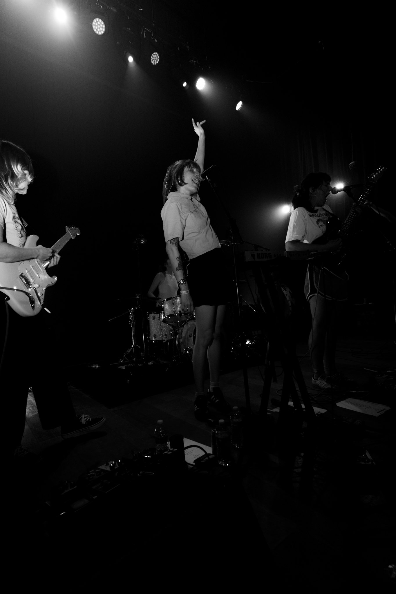 los bitchos LH bw-129.jpg