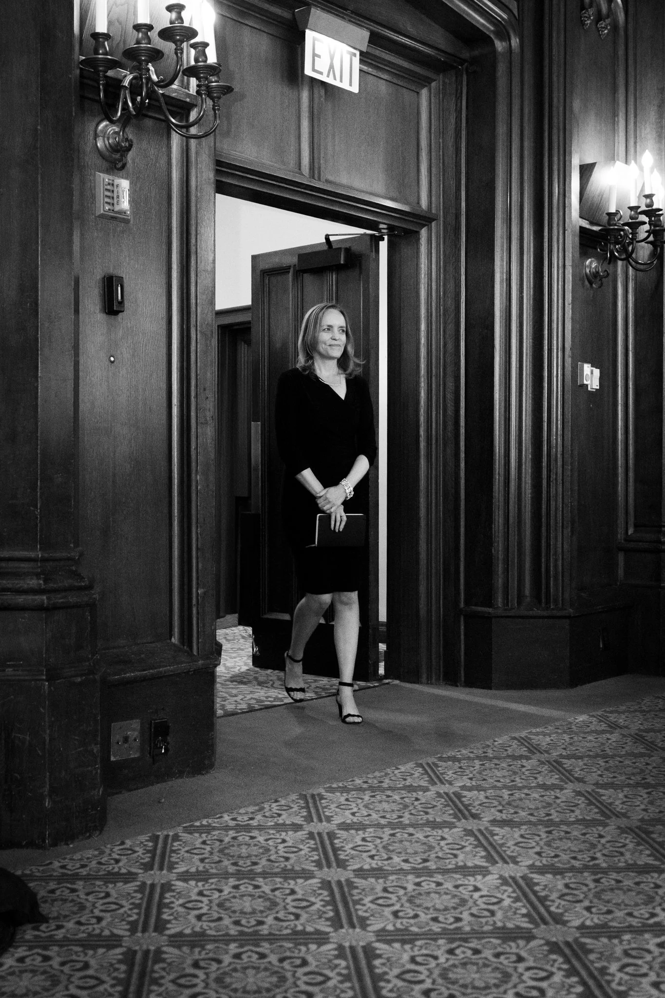 Natasha & John BW-254.jpg