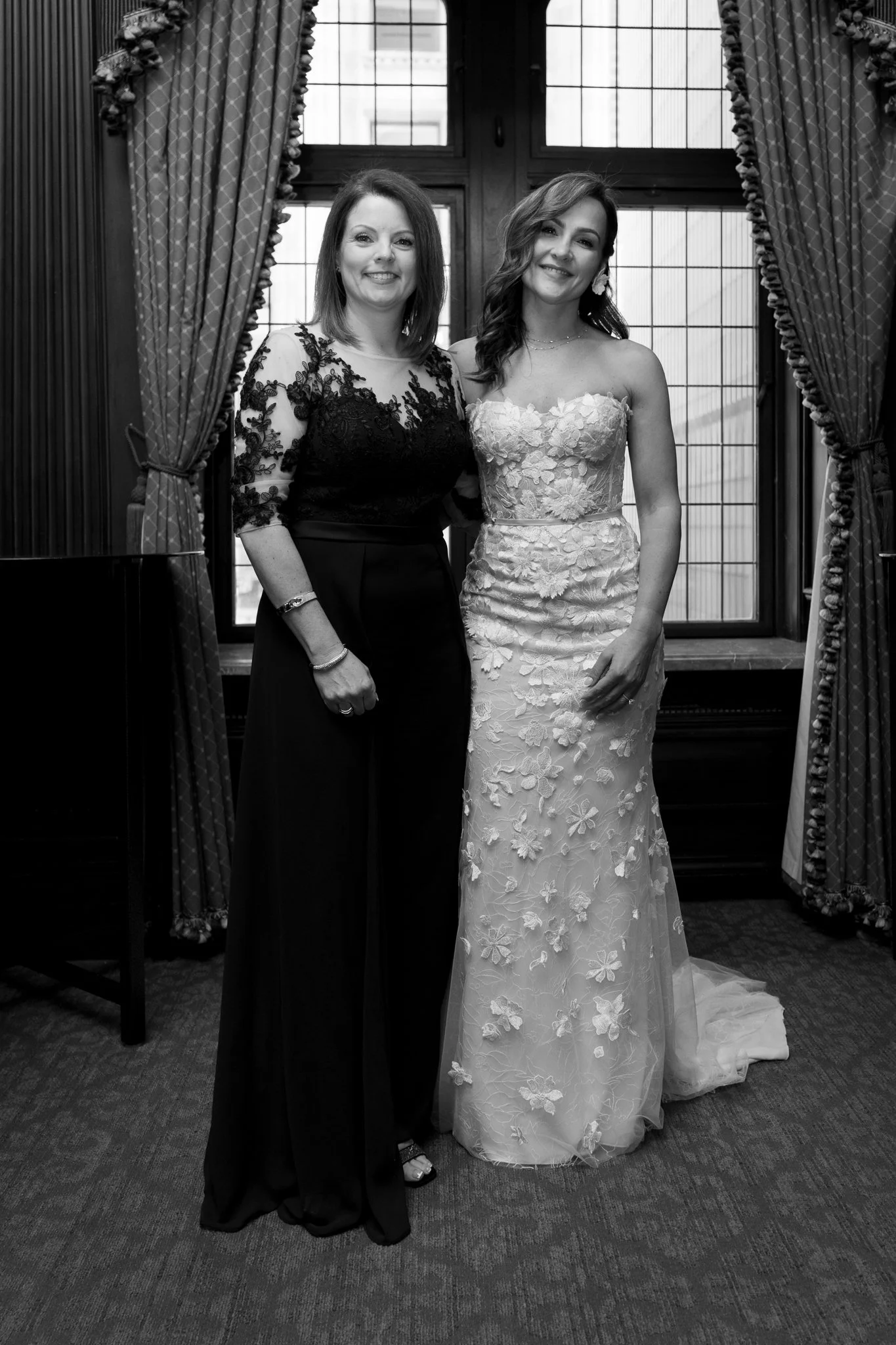 Natasha & John BW-192.jpg