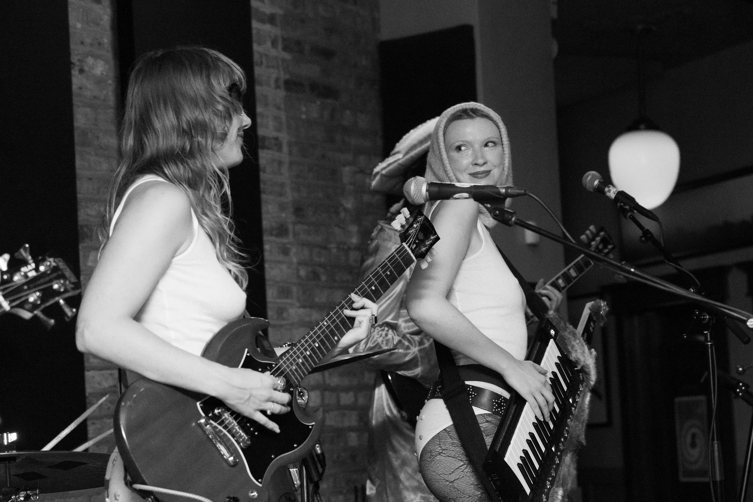 jett girls '25 GM BW-59.jpg