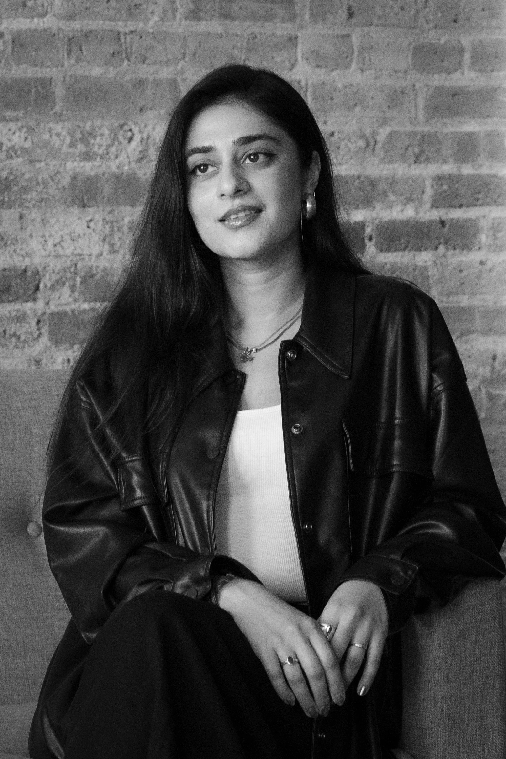noopur bw edit-16.jpg