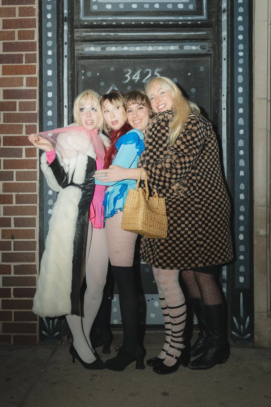 knee-his burlington color-300.jpg