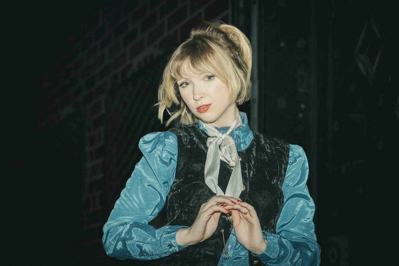 knee-his burlington color-3.jpg