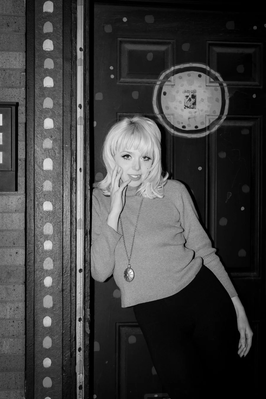 knee-his burlington bw-28.jpg