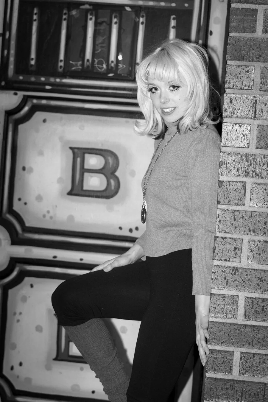 knee-his burlington bw-43.jpg