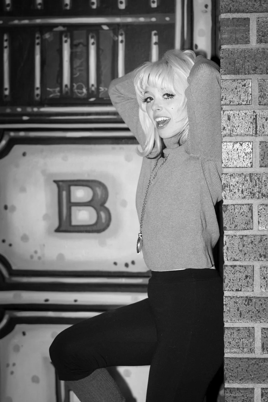 knee-his burlington bw-45.jpg