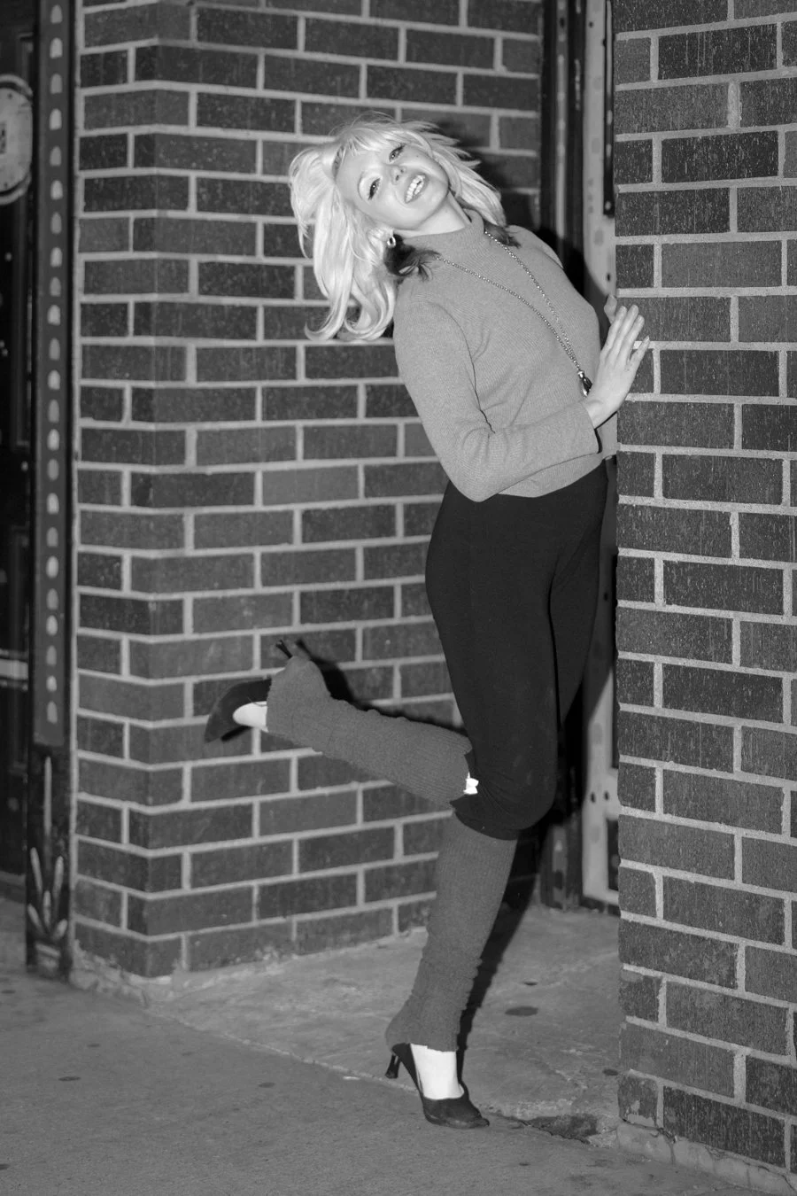 knee-his burlington bw-48.jpg