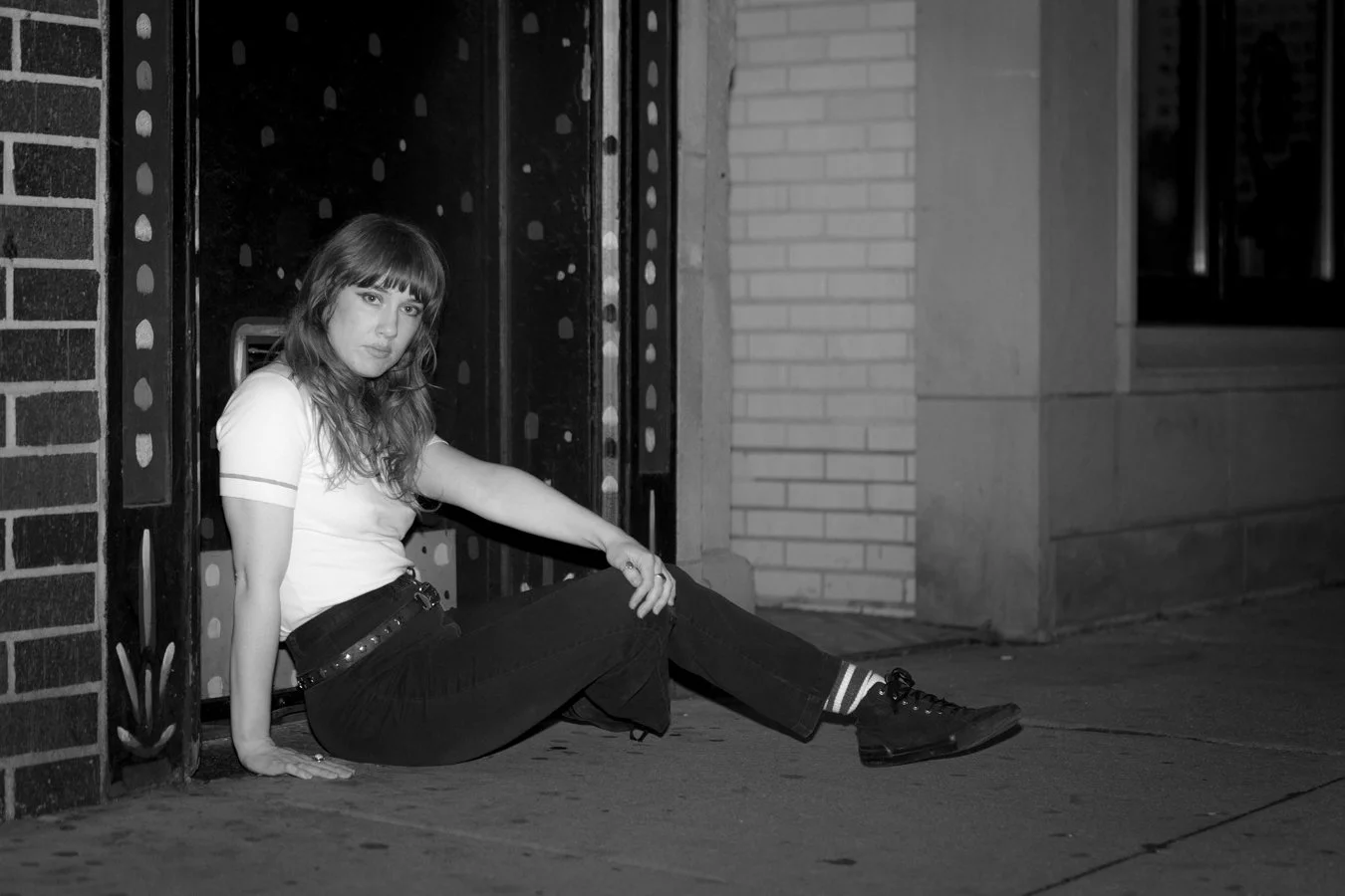 knee-his burlington bw-101.jpg