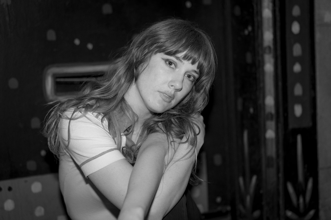 knee-his burlington bw-111.jpg