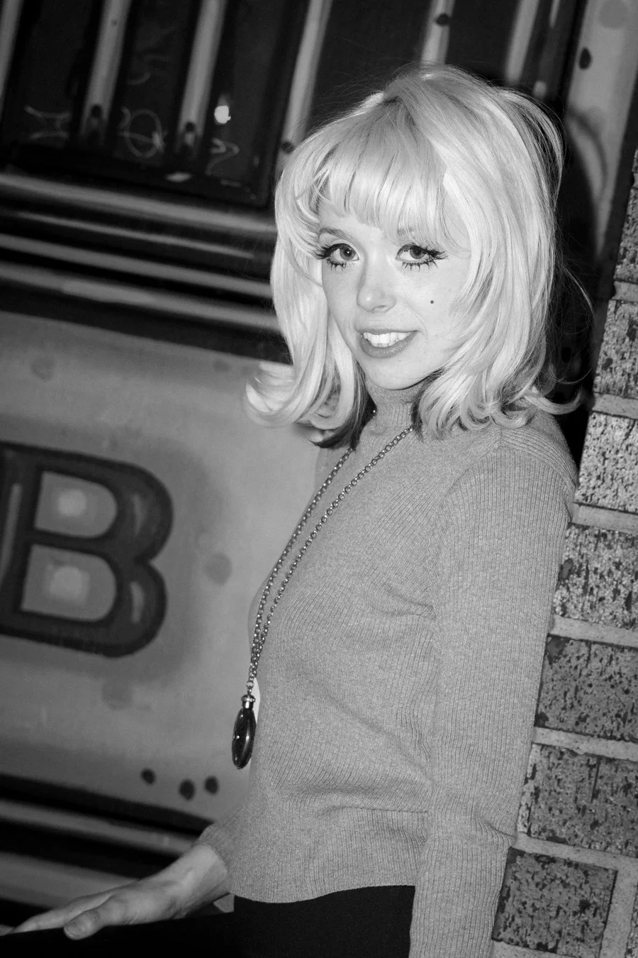 knee-his burlington bw-44.jpg