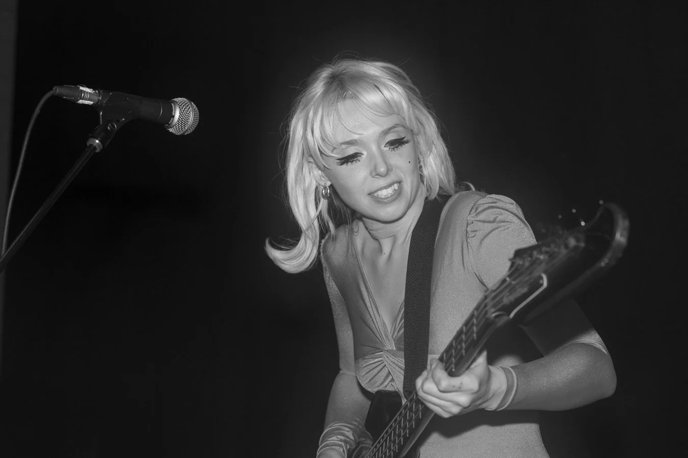 knee-his burlington bw-180.jpg