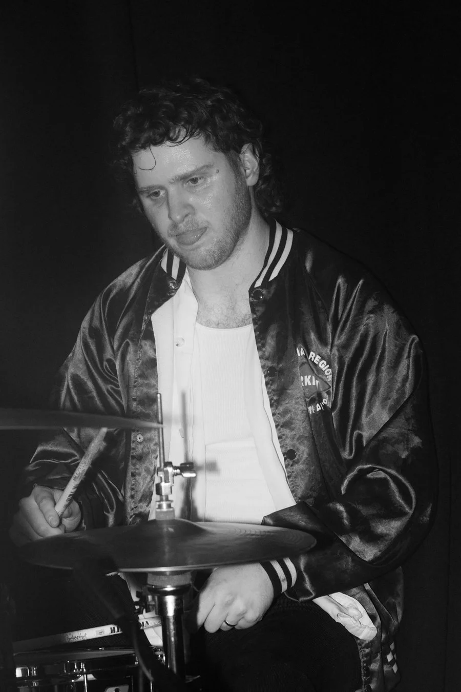 knee-his burlington bw-186.jpg