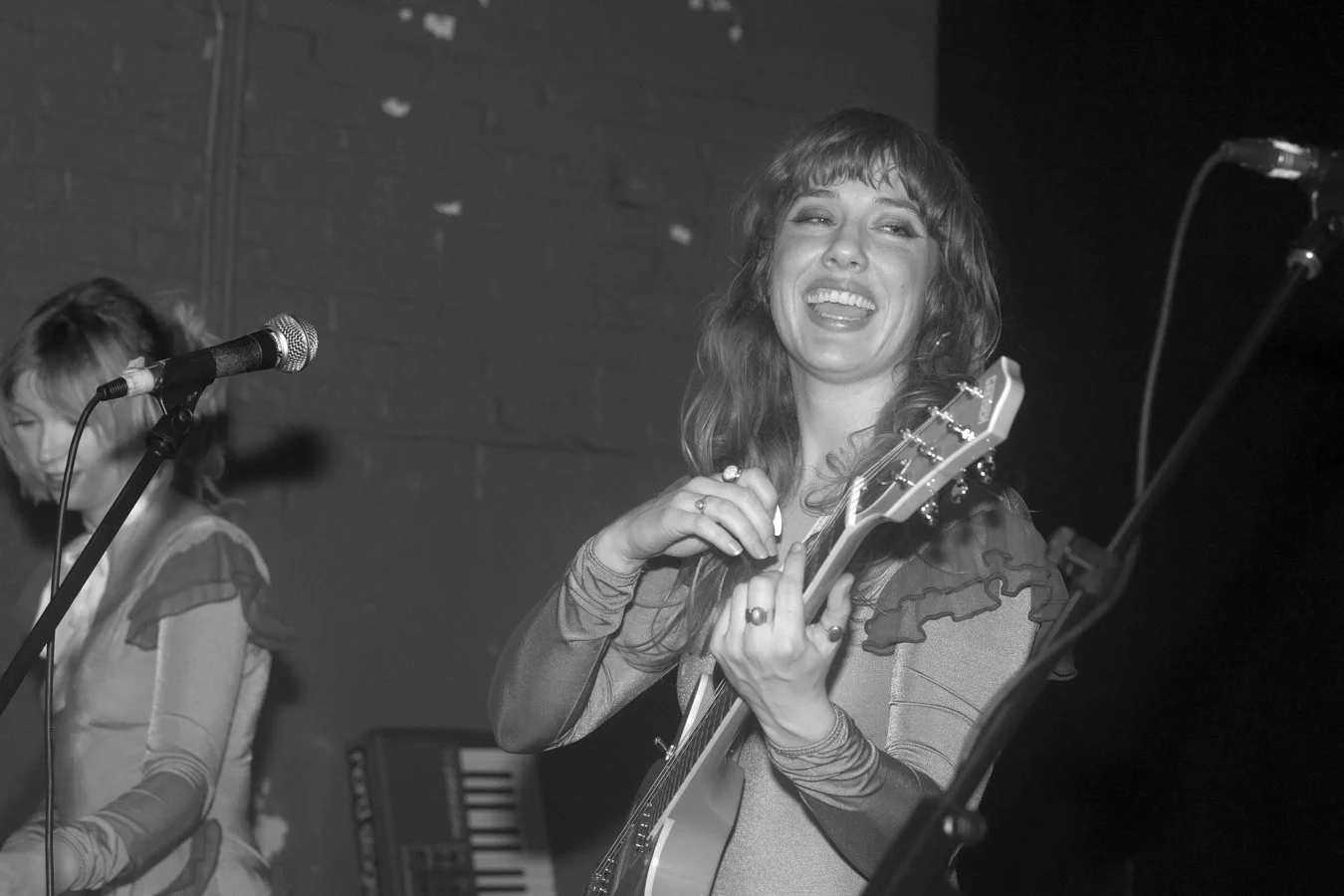 knee-his burlington bw-191.jpg