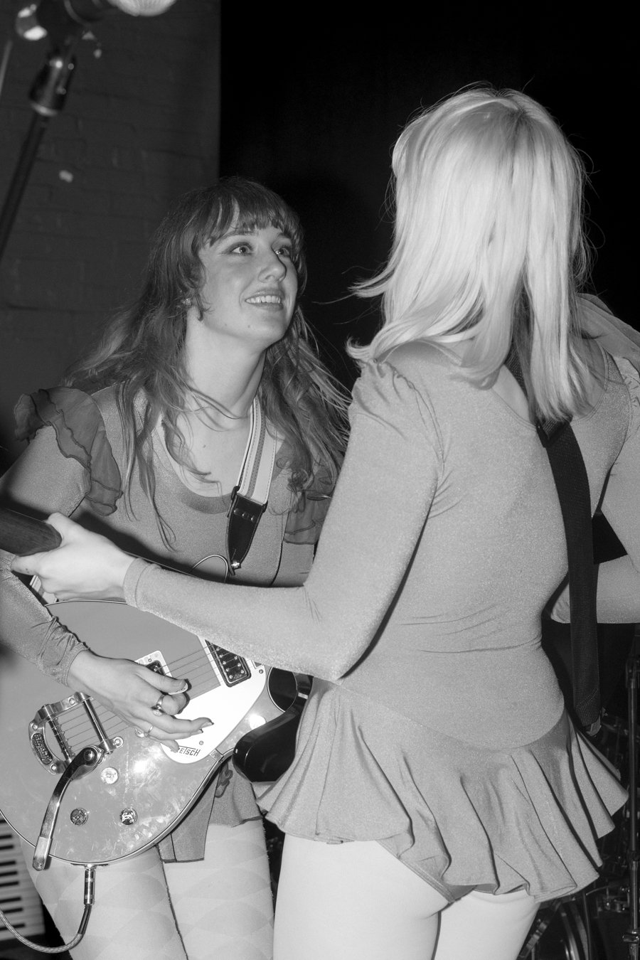 knee-his burlington bw-194.jpg