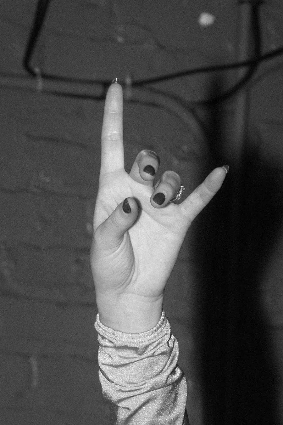 knee-his burlington bw-195.jpg