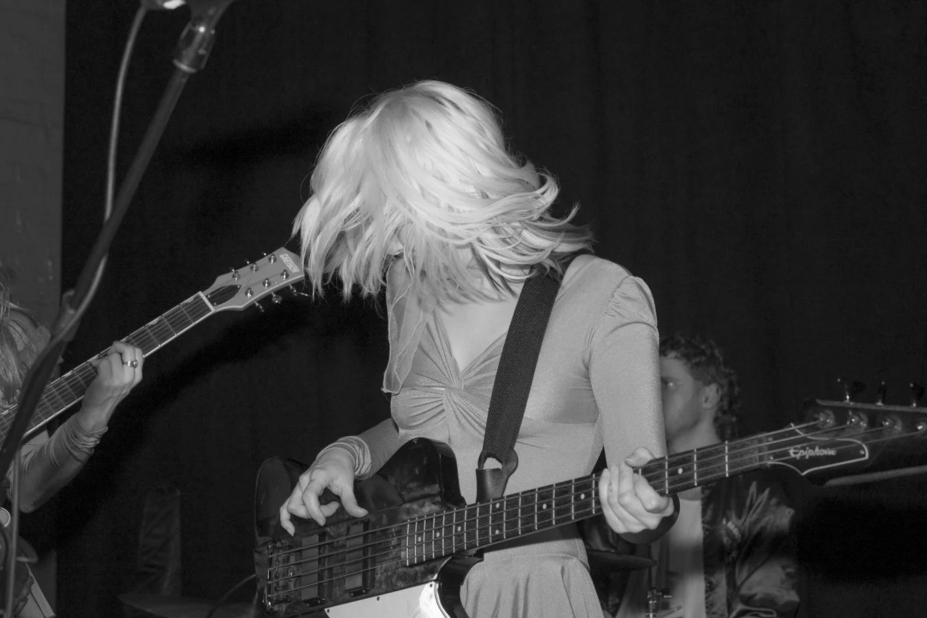 knee-his burlington bw-197.jpg