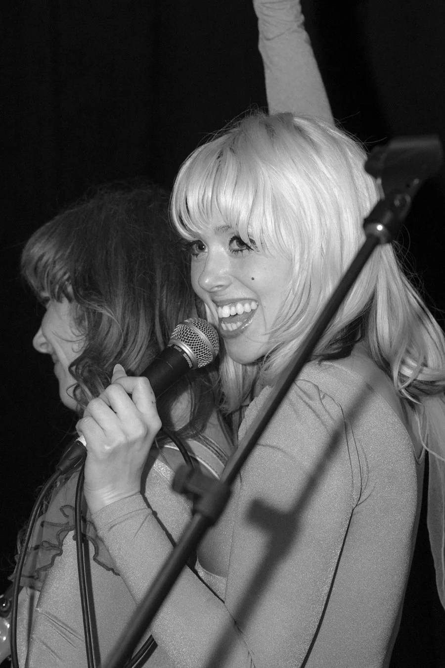 knee-his burlington bw-218.jpg