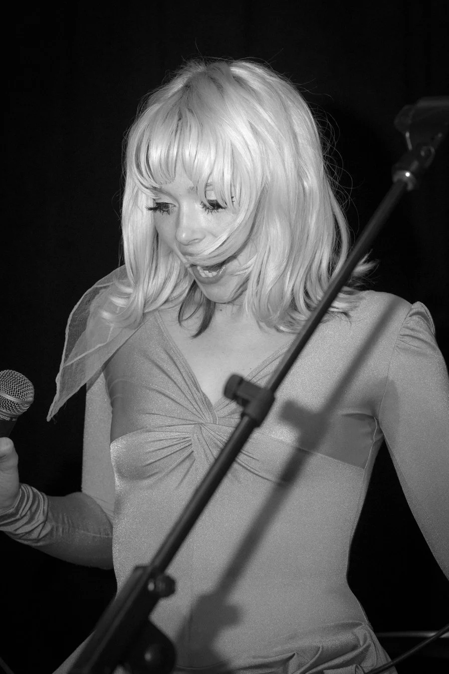 knee-his burlington bw-220.jpg