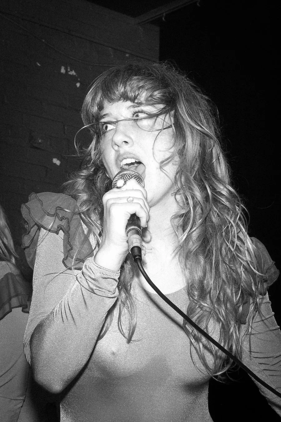 knee-his burlington bw-250.jpg