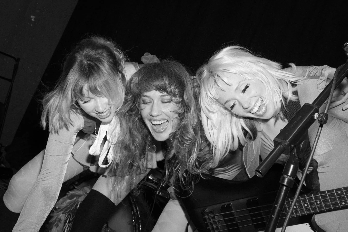 knee-his burlington bw-283.jpg