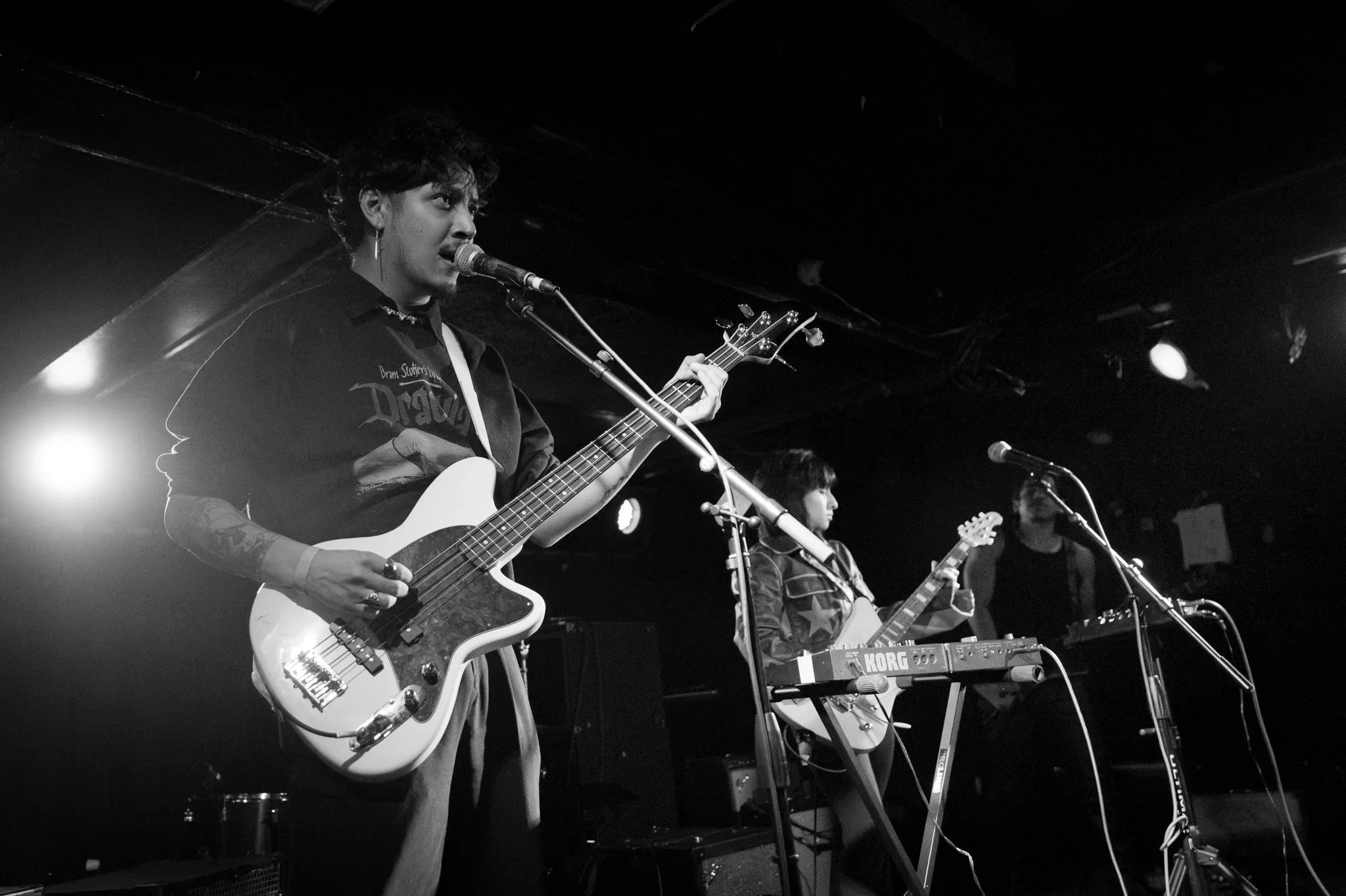 future nobodies bw -2.jpg