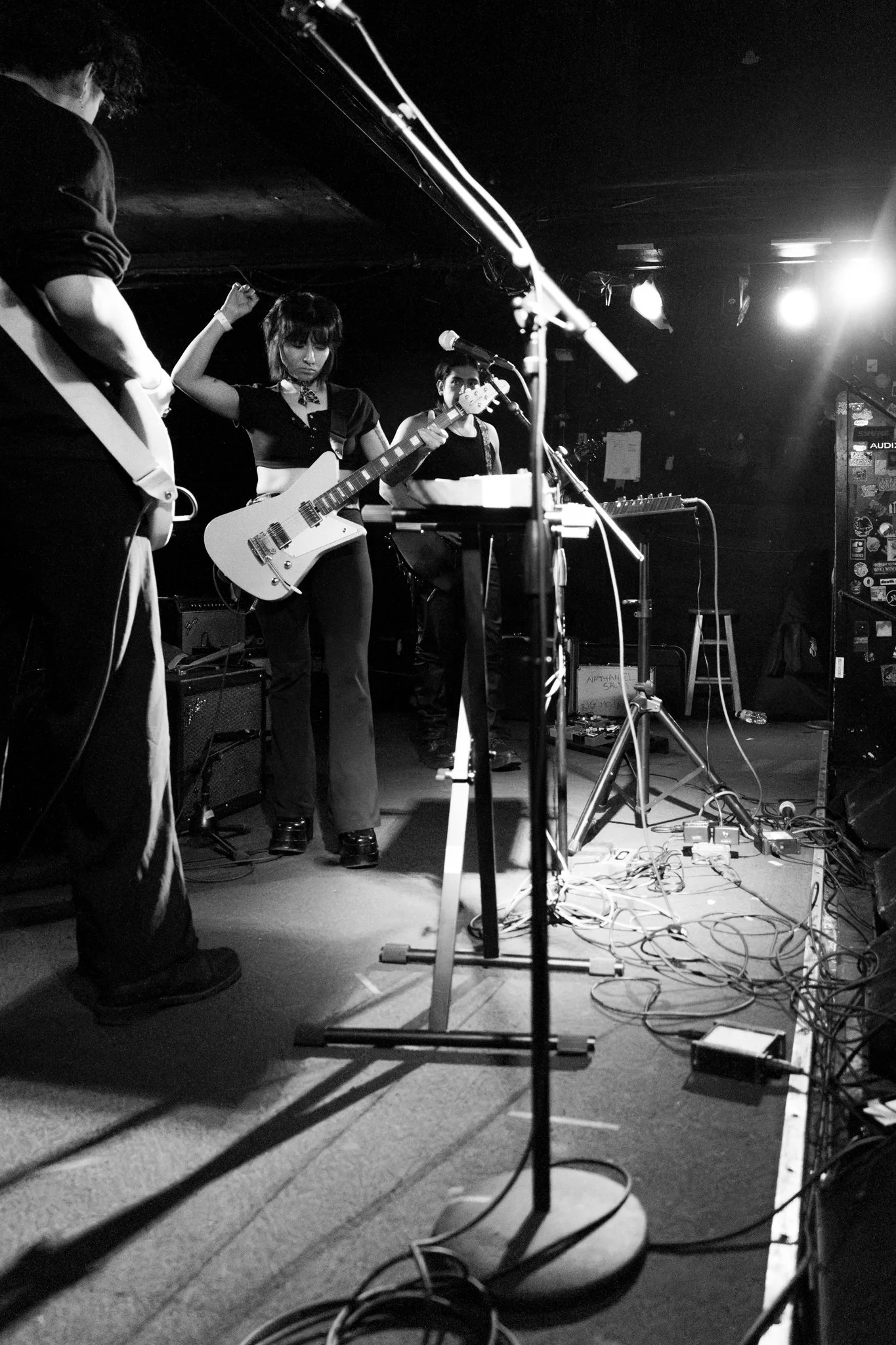 future nobodies bw -122.jpg