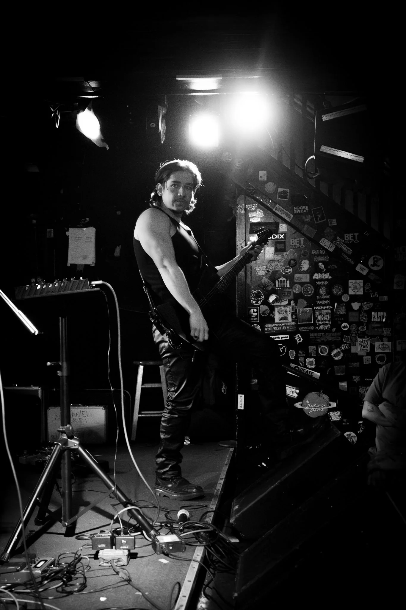 future nobodies bw -125.jpg