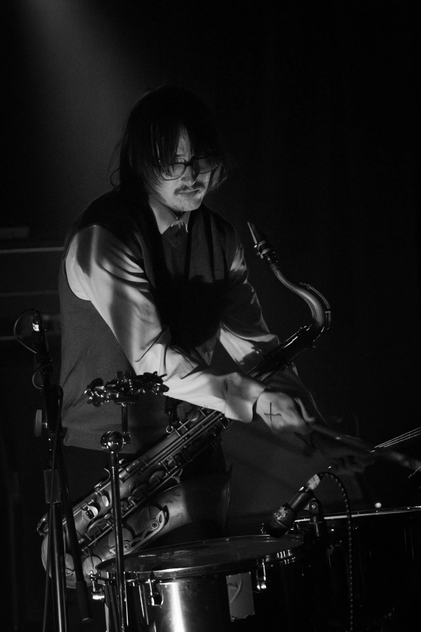 tv buddah bw-22.jpg