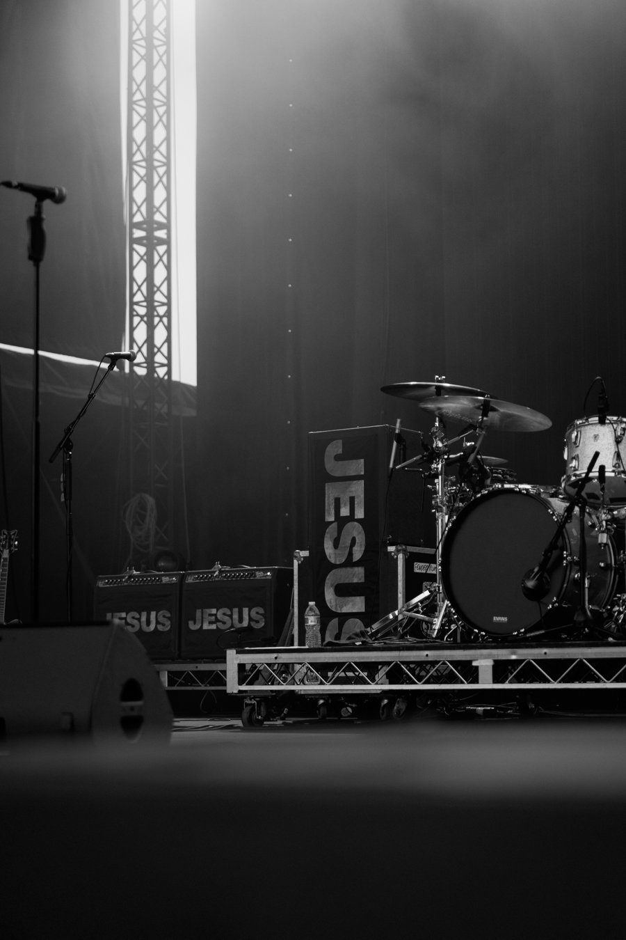 jesus & mary chain bw-2.jpg