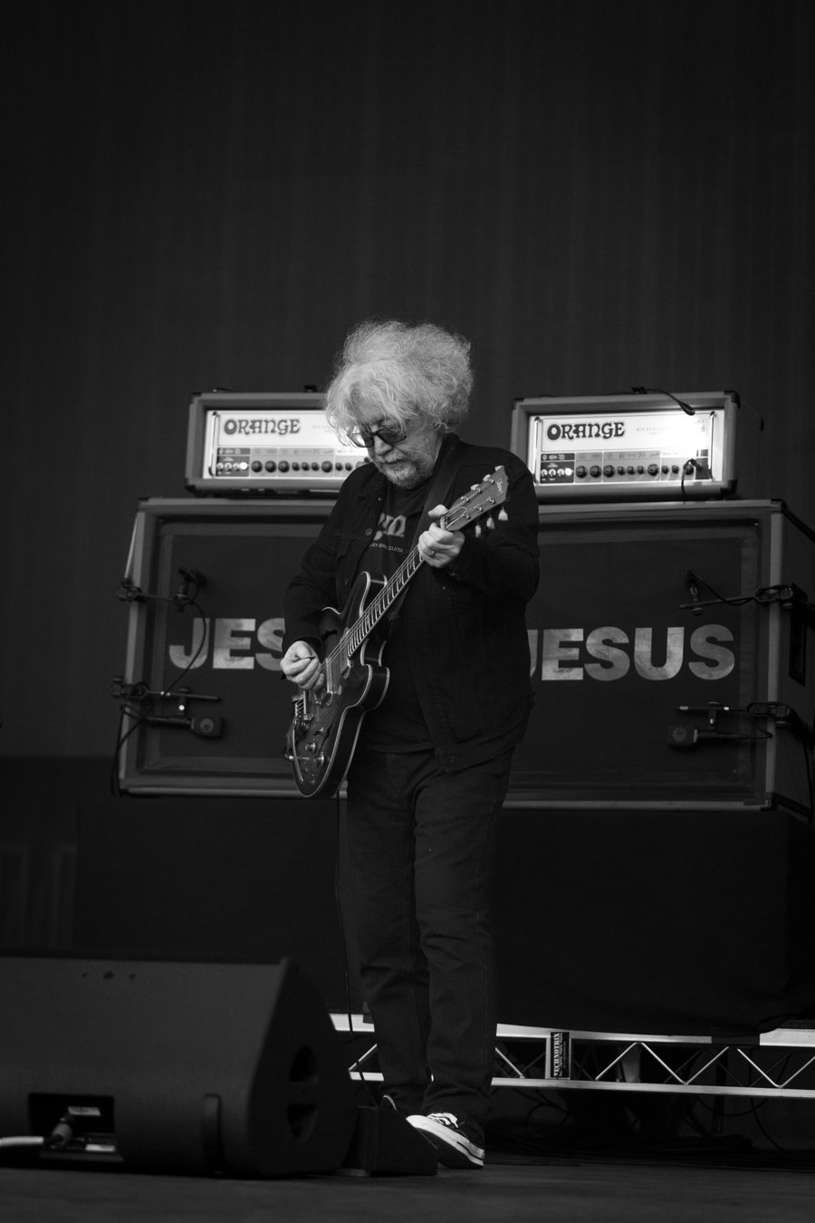 jesus & mary chain bw-21.jpg