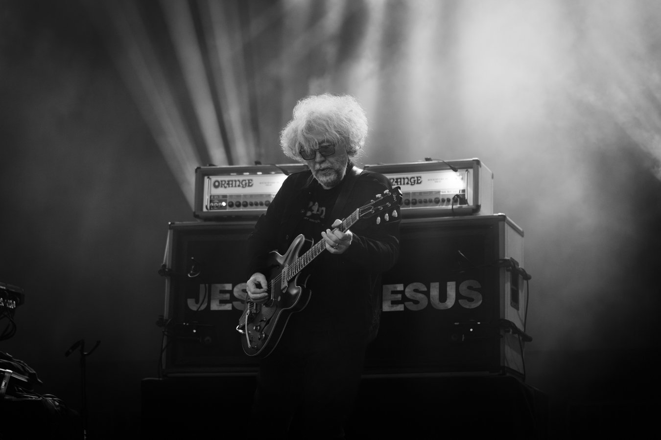 jesus & mary chain bw-25.jpg
