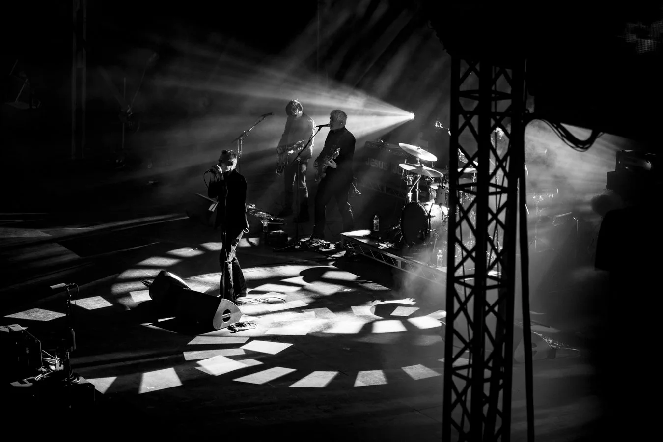 jesus & mary chain bw-54.jpg