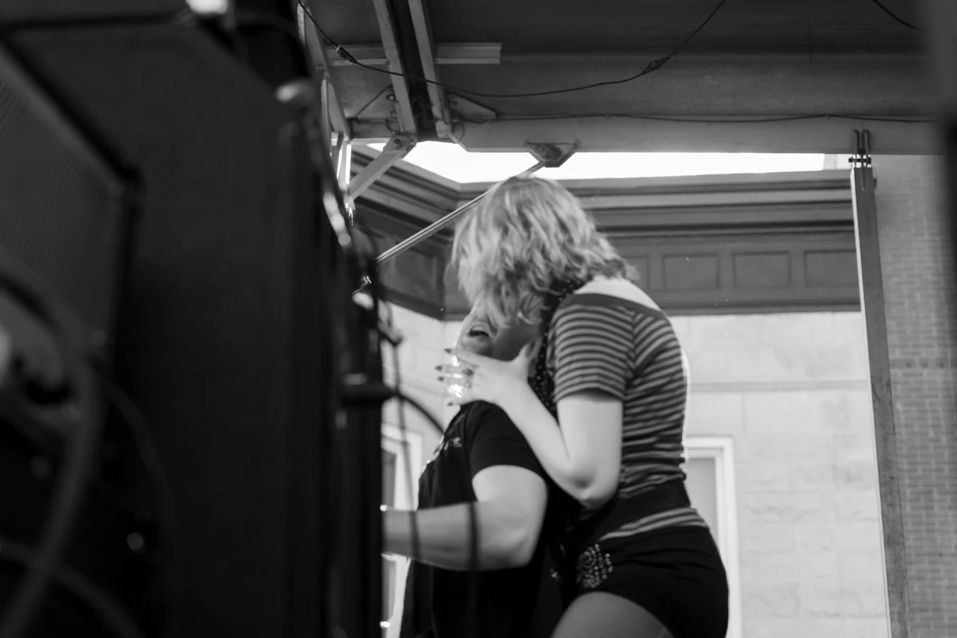 knee-his moto '26 victoria bw -28.jpg