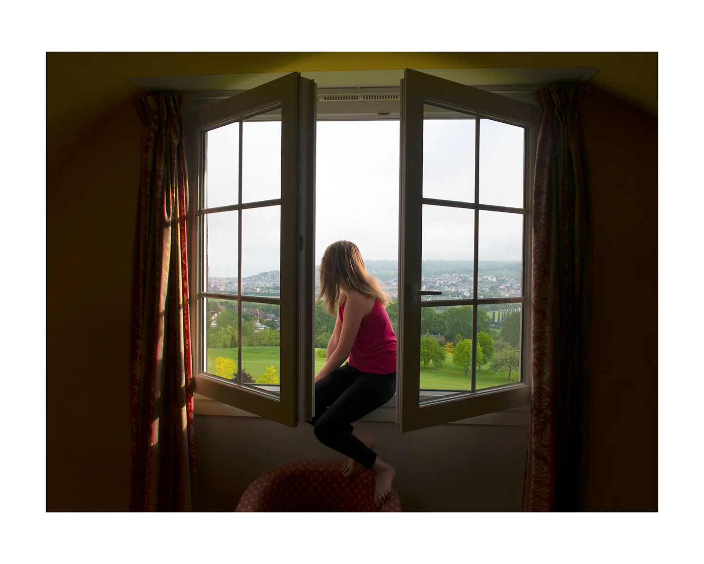 74-A-Room-With-a-View-43,5x32,68-in-frame-of-50x40.jpg