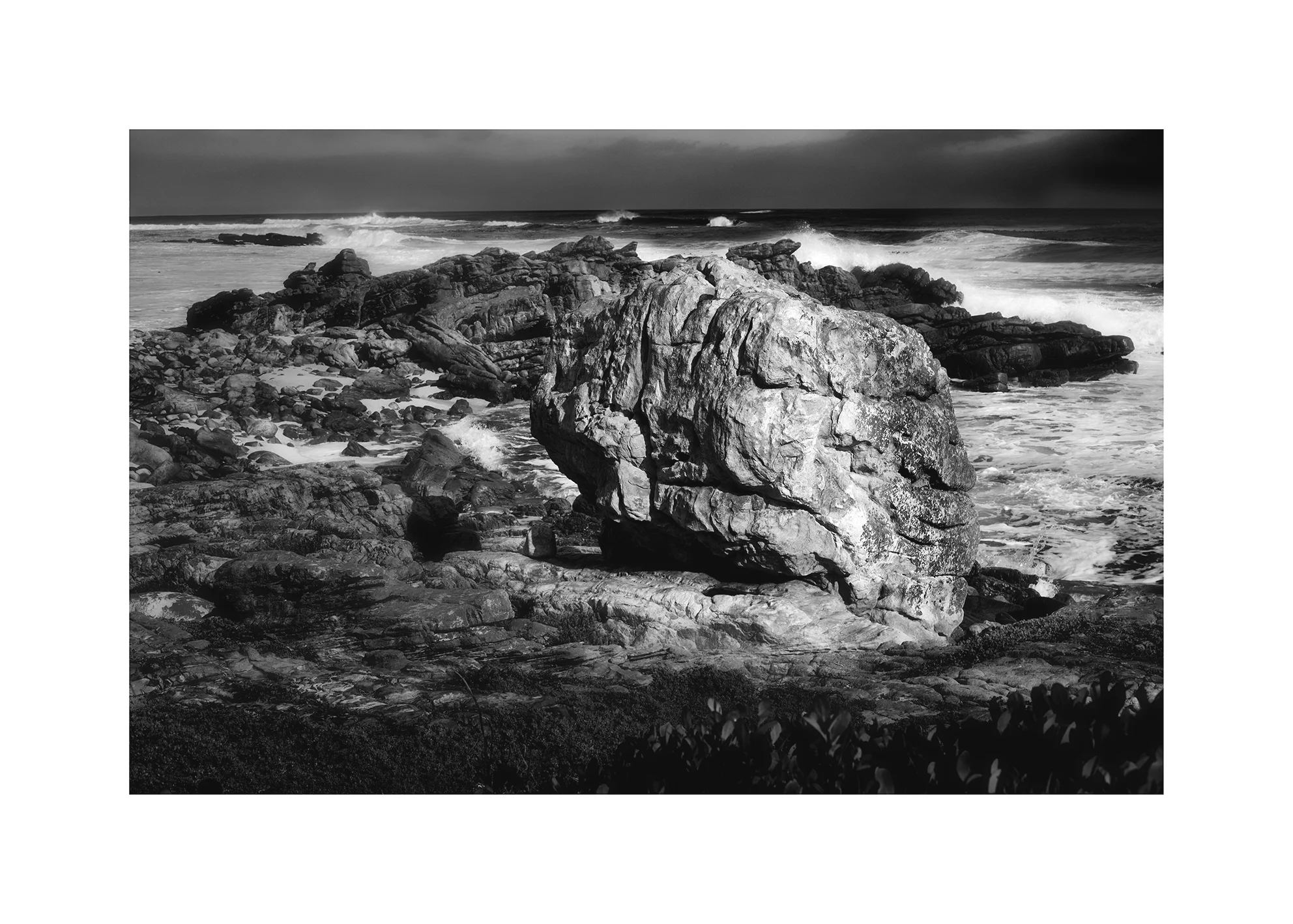 rock-solid-cape-point-CHOICE-C-frame-one-greyscale-ee-sharper-big-stone-IMG_5323-copy-14.jpg