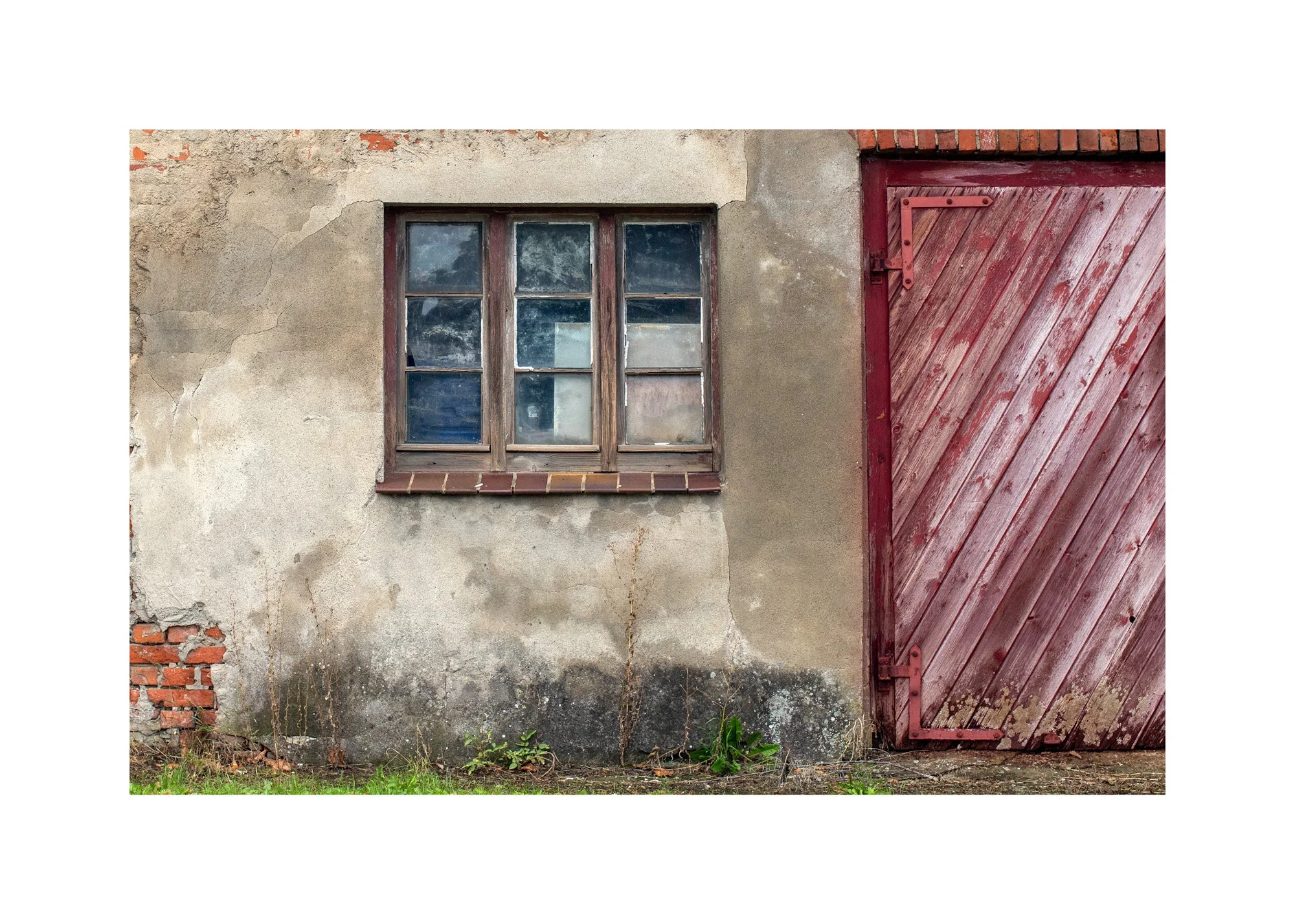 seeing-red-Germany-56x36-option-IMG_1369-Edit-copy-2.jpg